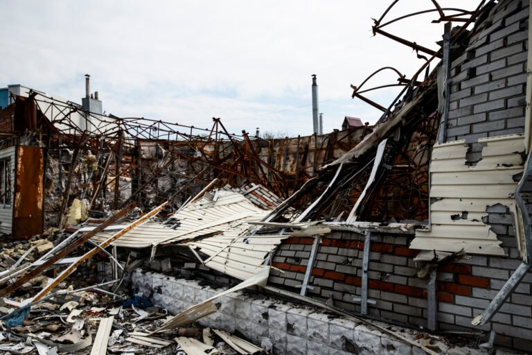 destroyed building russian s war ukraine